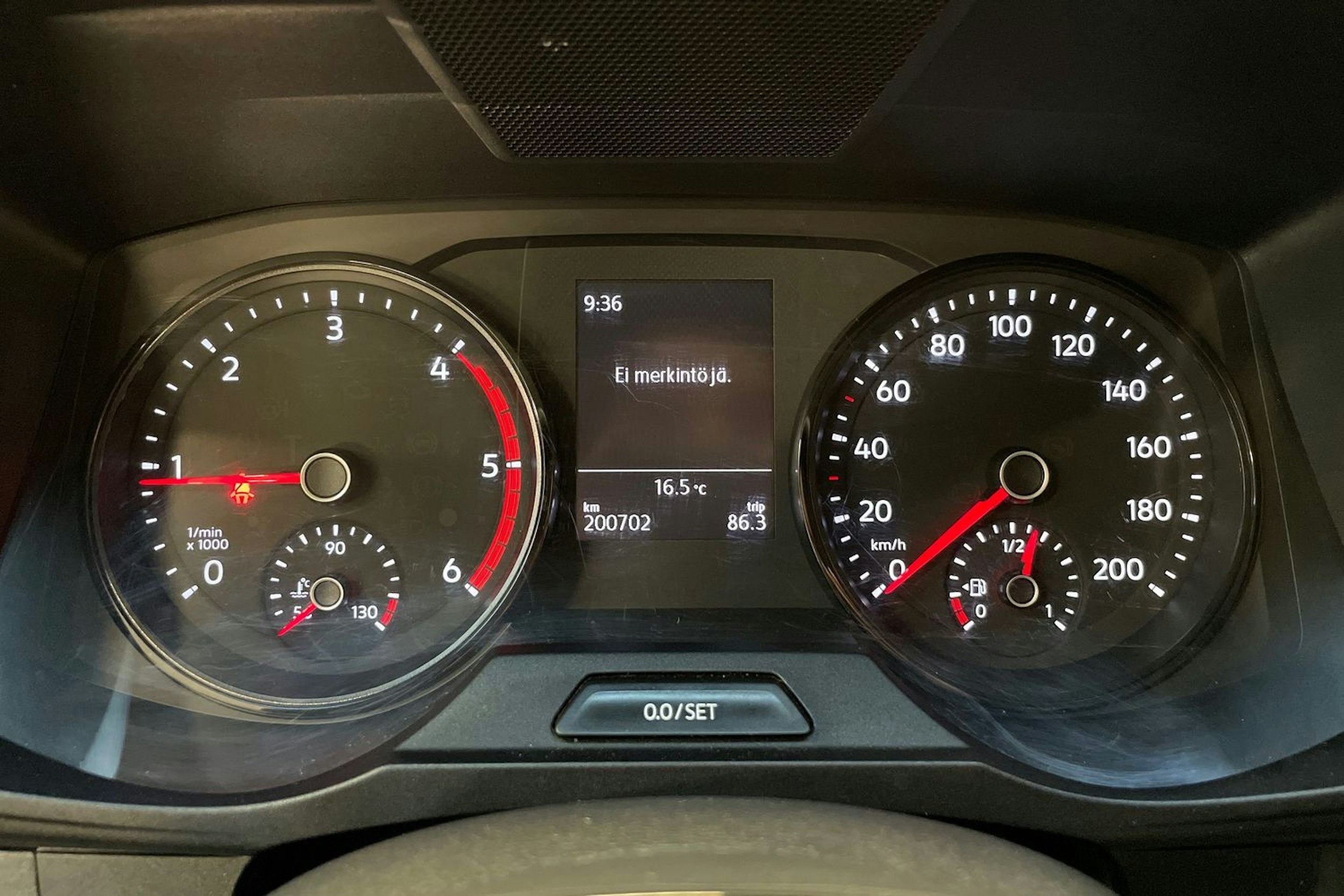 valkoinen Volkswagen Crafter 2023 kuva 19.