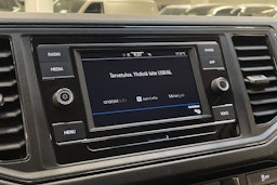 valkoinen Volkswagen Crafter 2023 kuva 25.