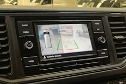 valkoinen Volkswagen Crafter 2023 kuva 26.