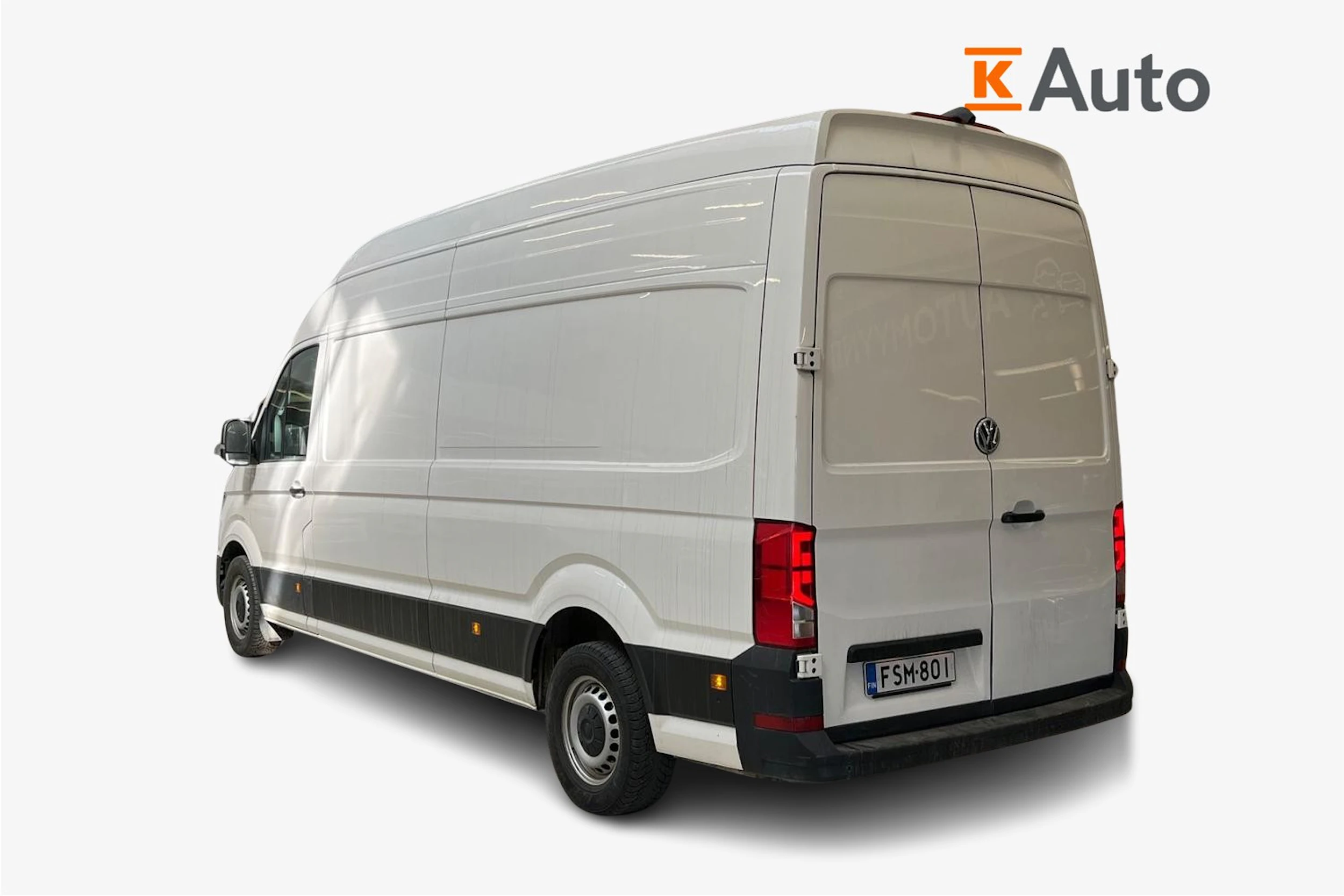 valkoinen Volkswagen Crafter 2023 kuva 2.