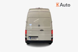 valkoinen Volkswagen Crafter 2023 kuva 4.
