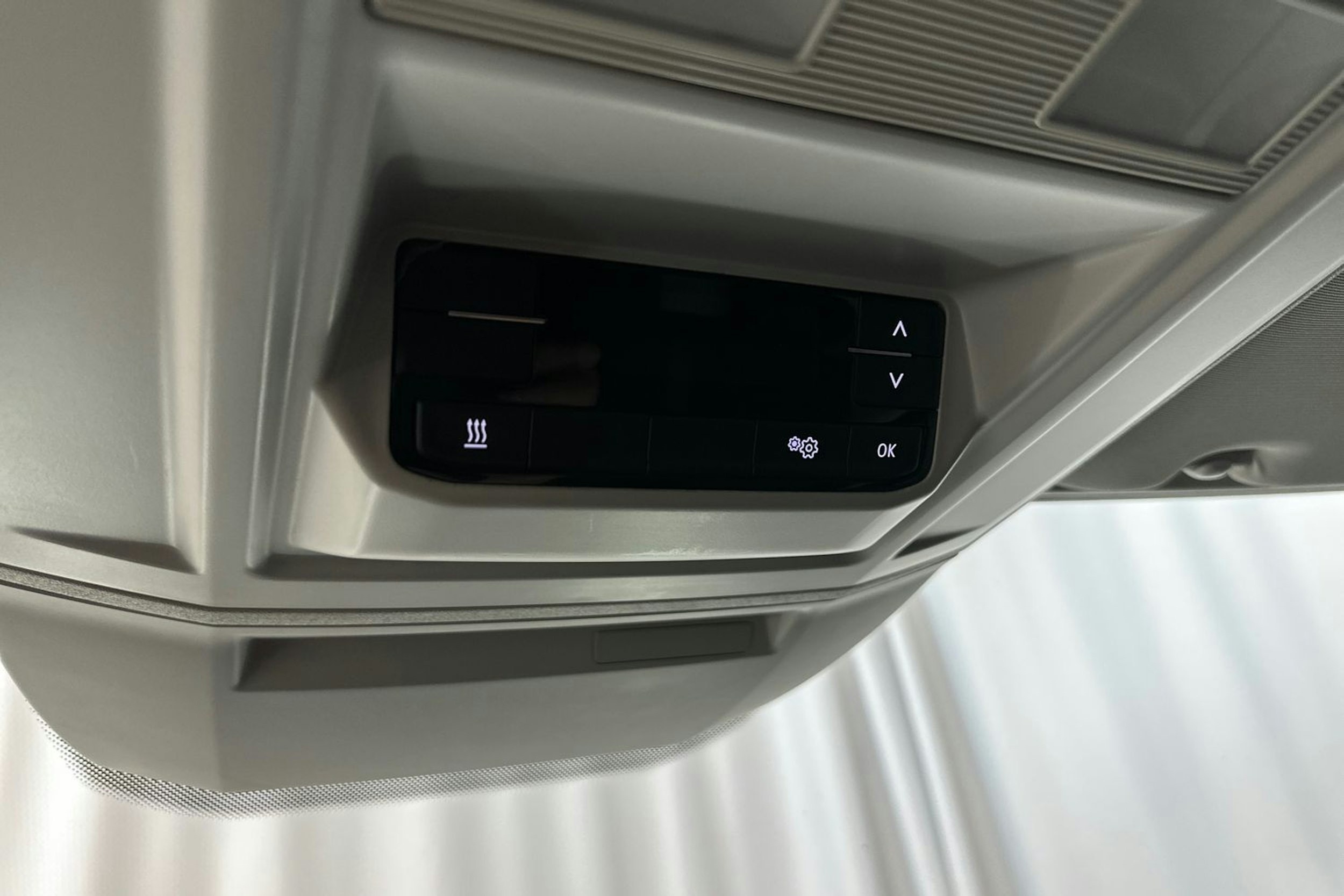 musta Volkswagen Crafter 2023 kuva 26.