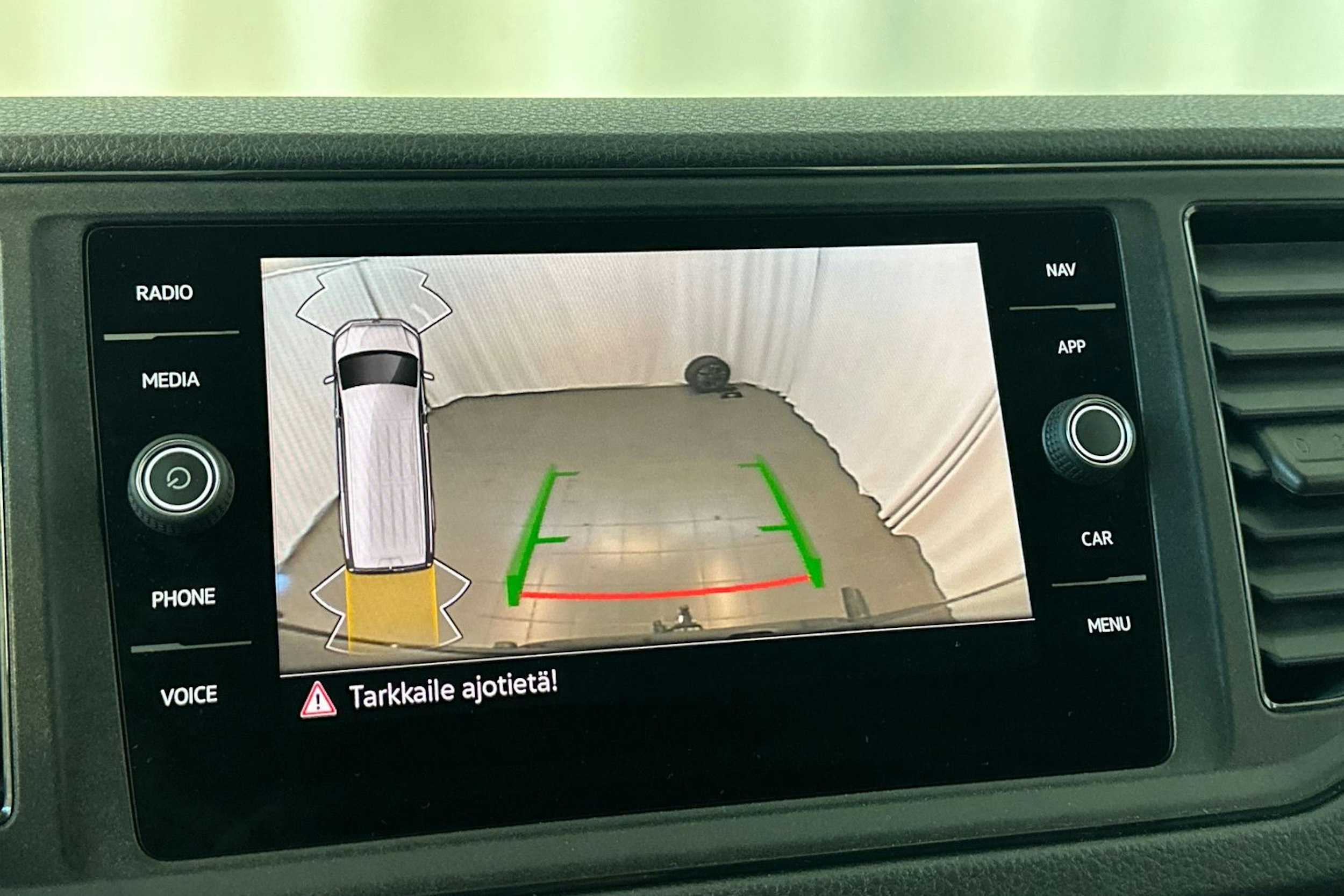 musta Volkswagen Crafter 2023 kuva 23.