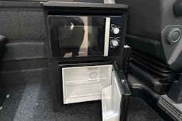 musta Volkswagen Crafter 2023 kuva 32.