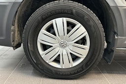 harmaa Volkswagen Crafter 2023 kuva 17.