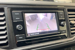 harmaa Volkswagen Crafter 2023 kuva 18.