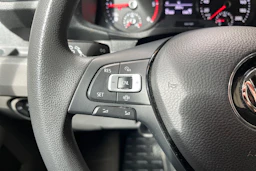 harmaa Volkswagen Crafter 2023 kuva 20.
