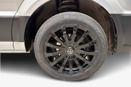 harmaa Volkswagen Crafter 2023 kuva 12.