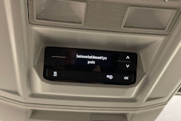 sininen Volkswagen Crafter 2023 kuva 20.