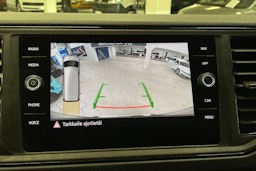 sininen Volkswagen Crafter 2023 kuva 21.