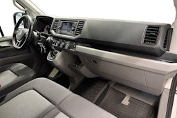 valkoinen Volkswagen Crafter 2023 kuva 9.