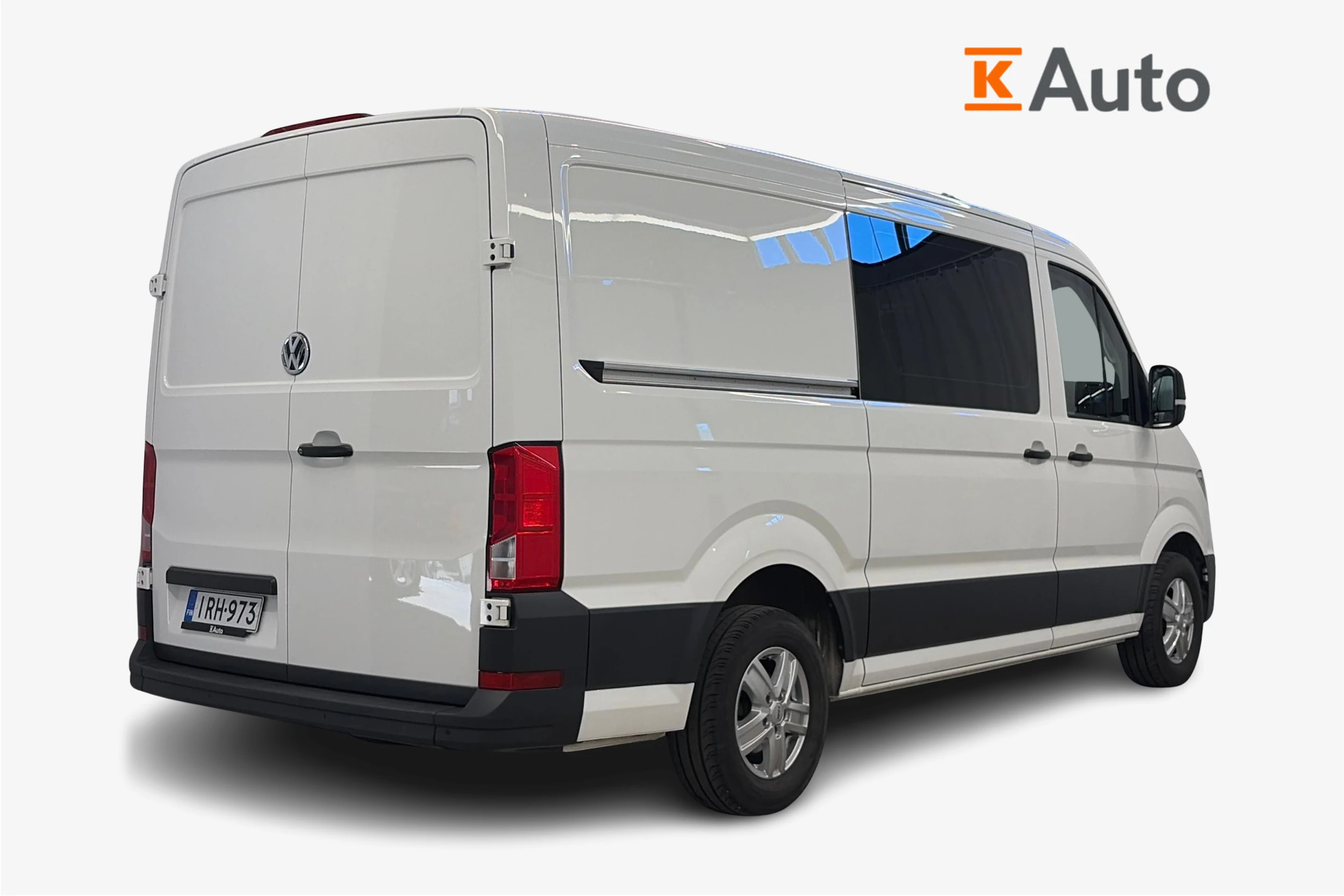 Valkoinen Volkswagen CRAFTER 2023 kuva 2.