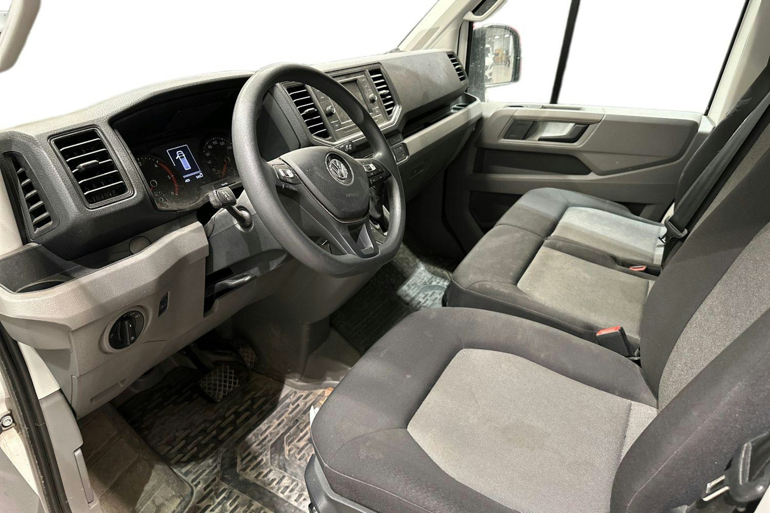 Valkoinen Volkswagen CRAFTER 2023 kuva 3.