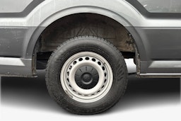 Harmaa Volkswagen CRAFTER 2022 kuva 32.