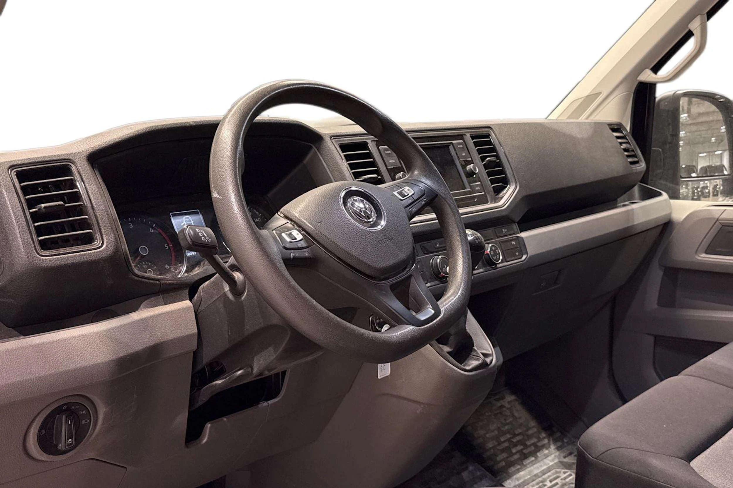musta Volkswagen Crafter 2023 kuva 3.