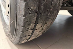 musta Volkswagen Crafter 2023 kuva 24.