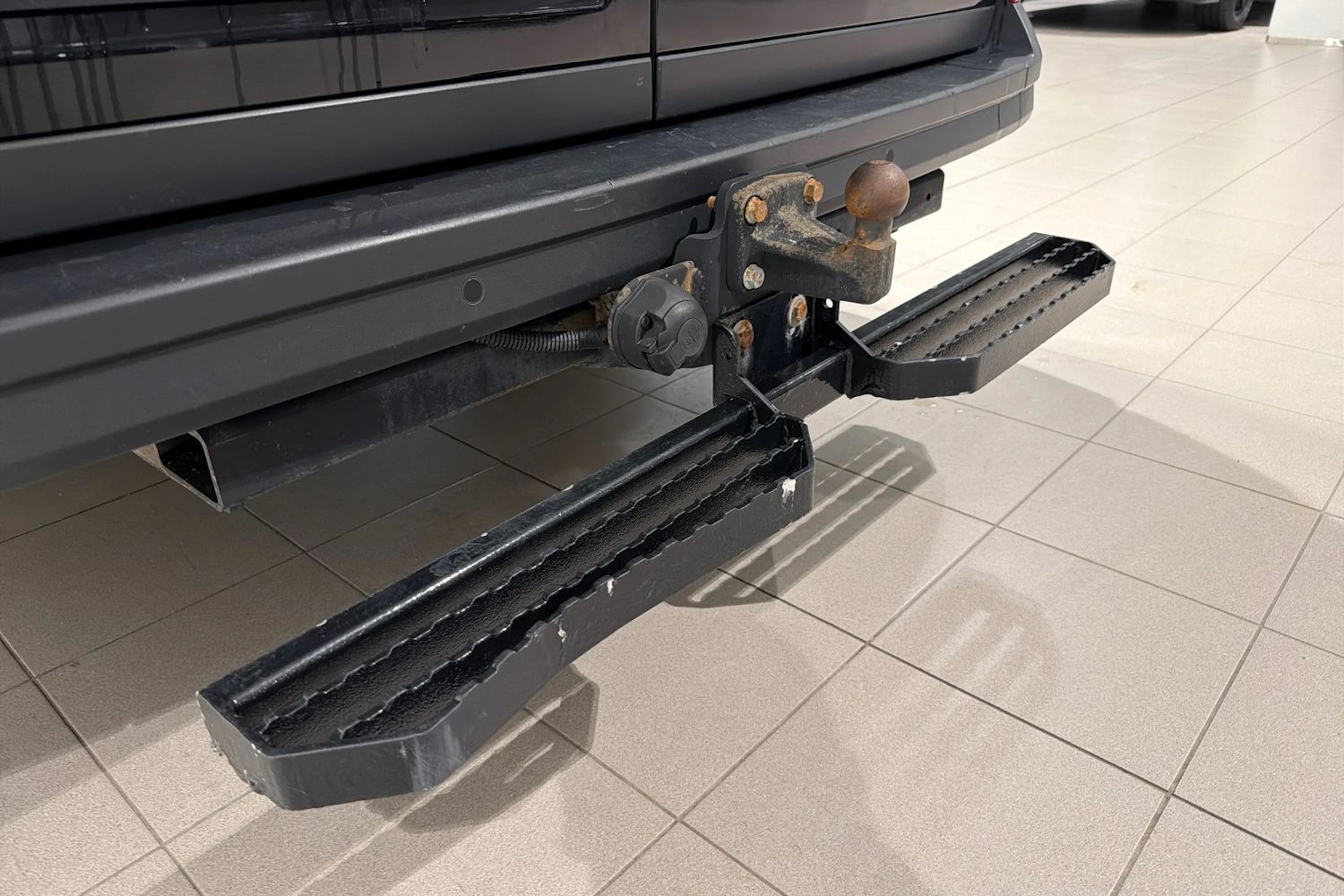 musta Volkswagen Crafter 2023 kuva 25.