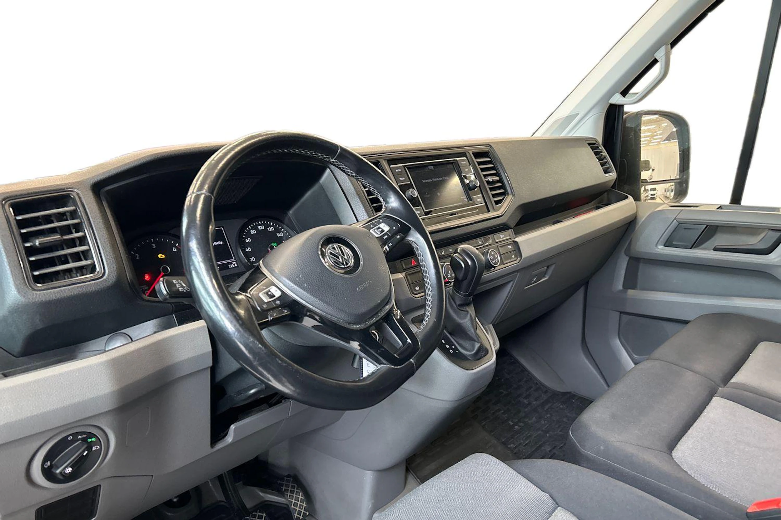 musta Volkswagen Crafter 2023 kuva 3.