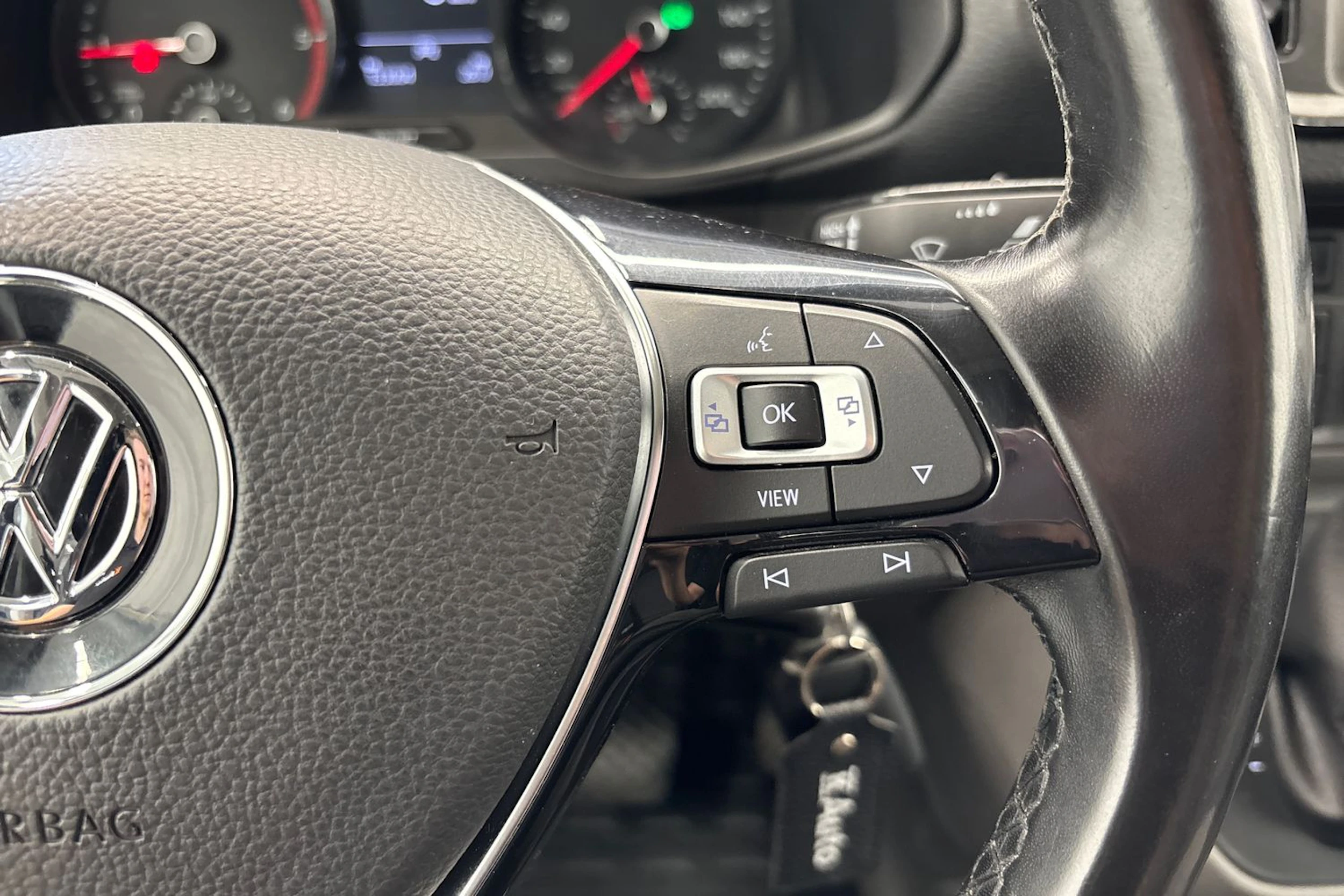 musta Volkswagen Crafter 2023 kuva 13.