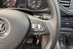 musta Volkswagen Crafter 2023 kuva 16.