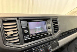 musta Volkswagen Crafter 2023 kuva 18.