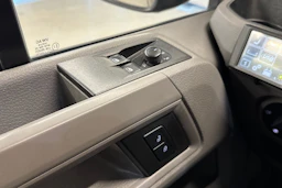 musta Volkswagen Crafter 2023 kuva 24.