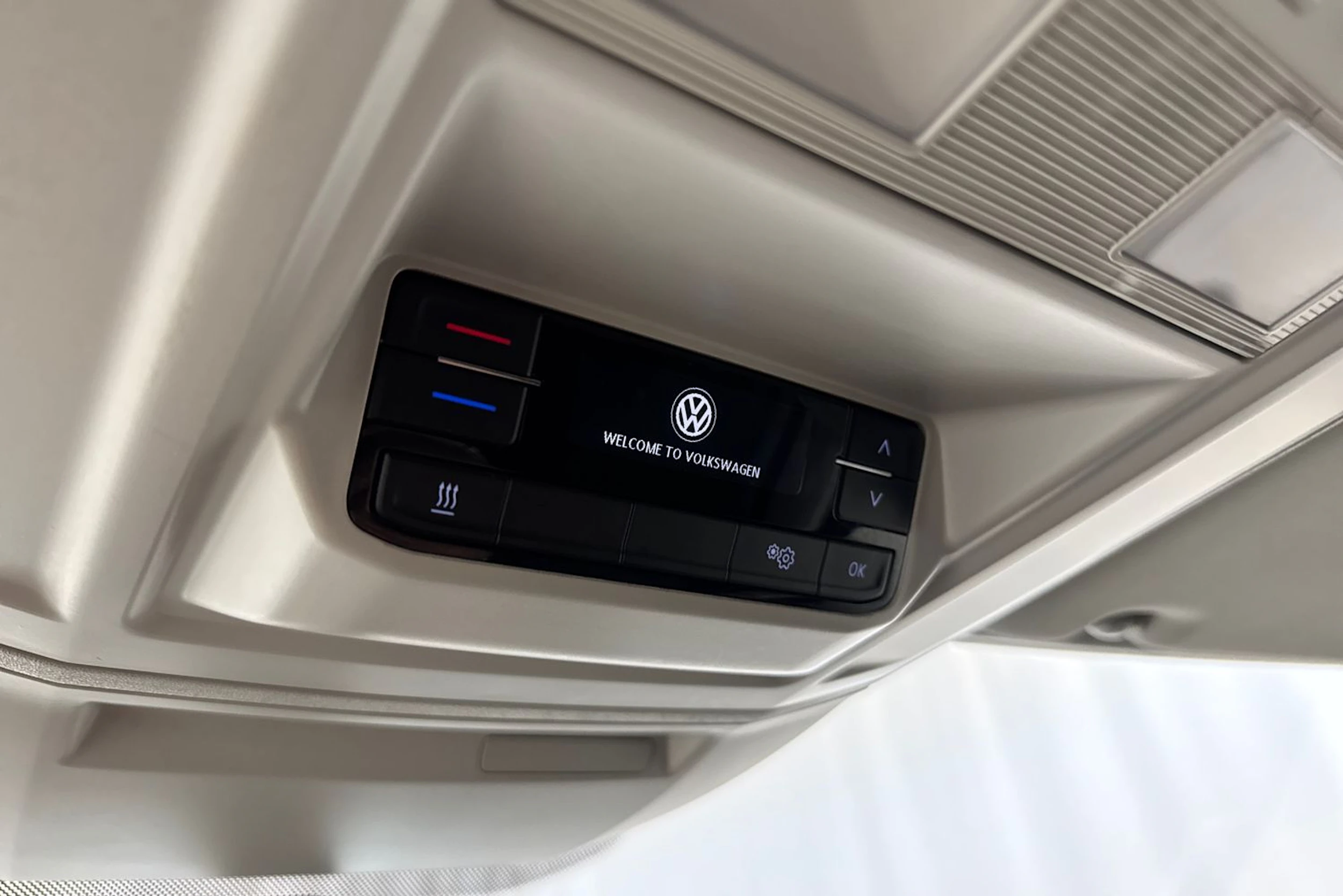 musta Volkswagen Crafter 2023 kuva 26.
