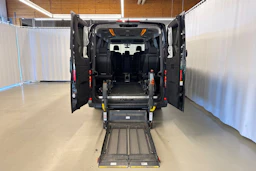 musta Volkswagen Crafter 2023 kuva 31.