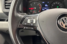 harmaa Volkswagen Crafter 2023 kuva 12.