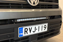 harmaa Volkswagen Crafter 2023 kuva 24.