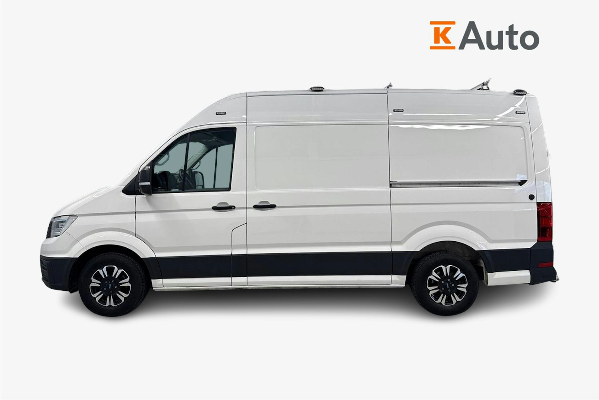 valkoinen Volkswagen Crafter 2023 kuva 7.
