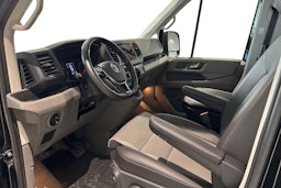 musta Volkswagen Crafter 2023 kuva 7.