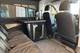 musta Volkswagen Crafter 2023 kuva 17.