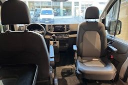 musta Volkswagen Crafter 2023 kuva 25.