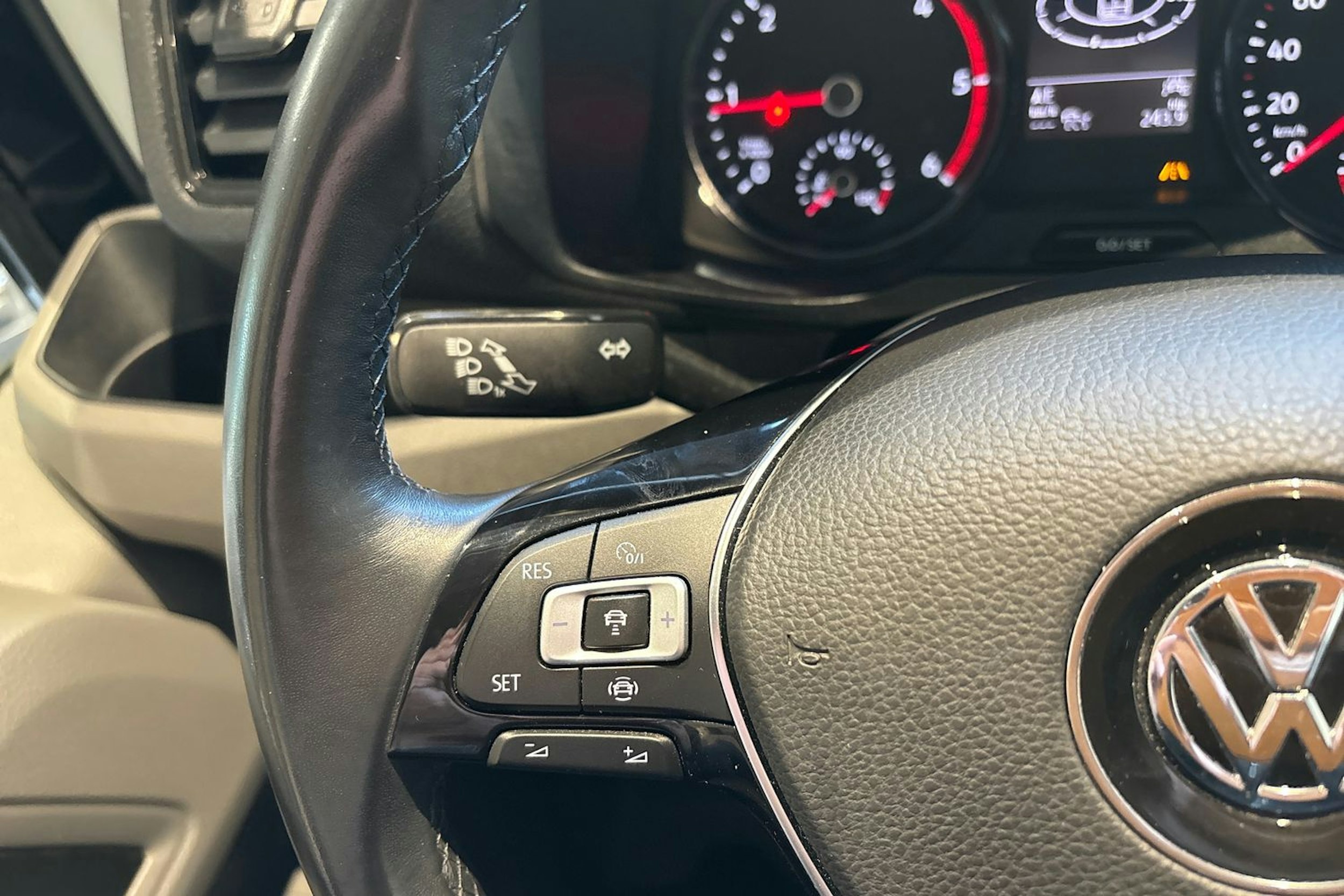 musta Volkswagen Crafter 2023 kuva 29.
