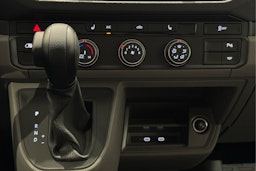 met. harmaa Volkswagen Crafter 2024 kuva 16.