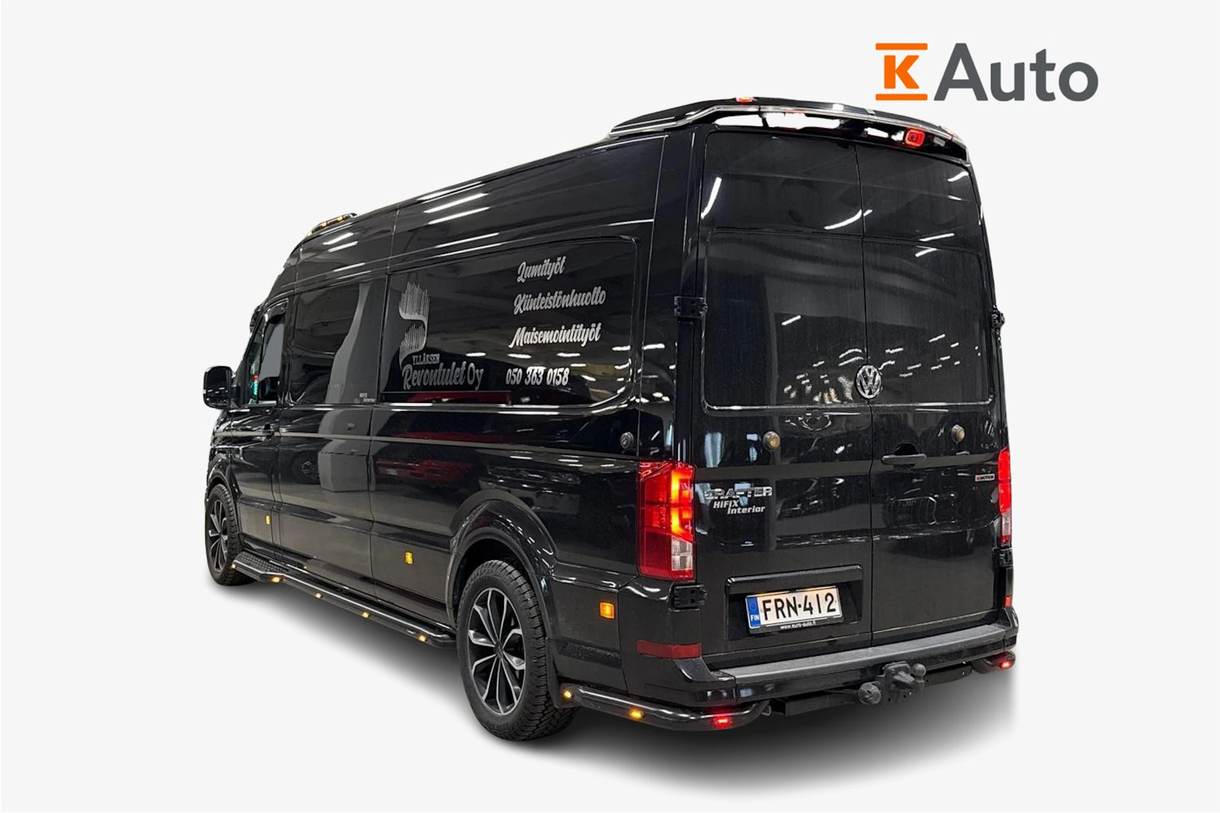 Musta Volkswagen CRAFTER 2024 kuva 2.