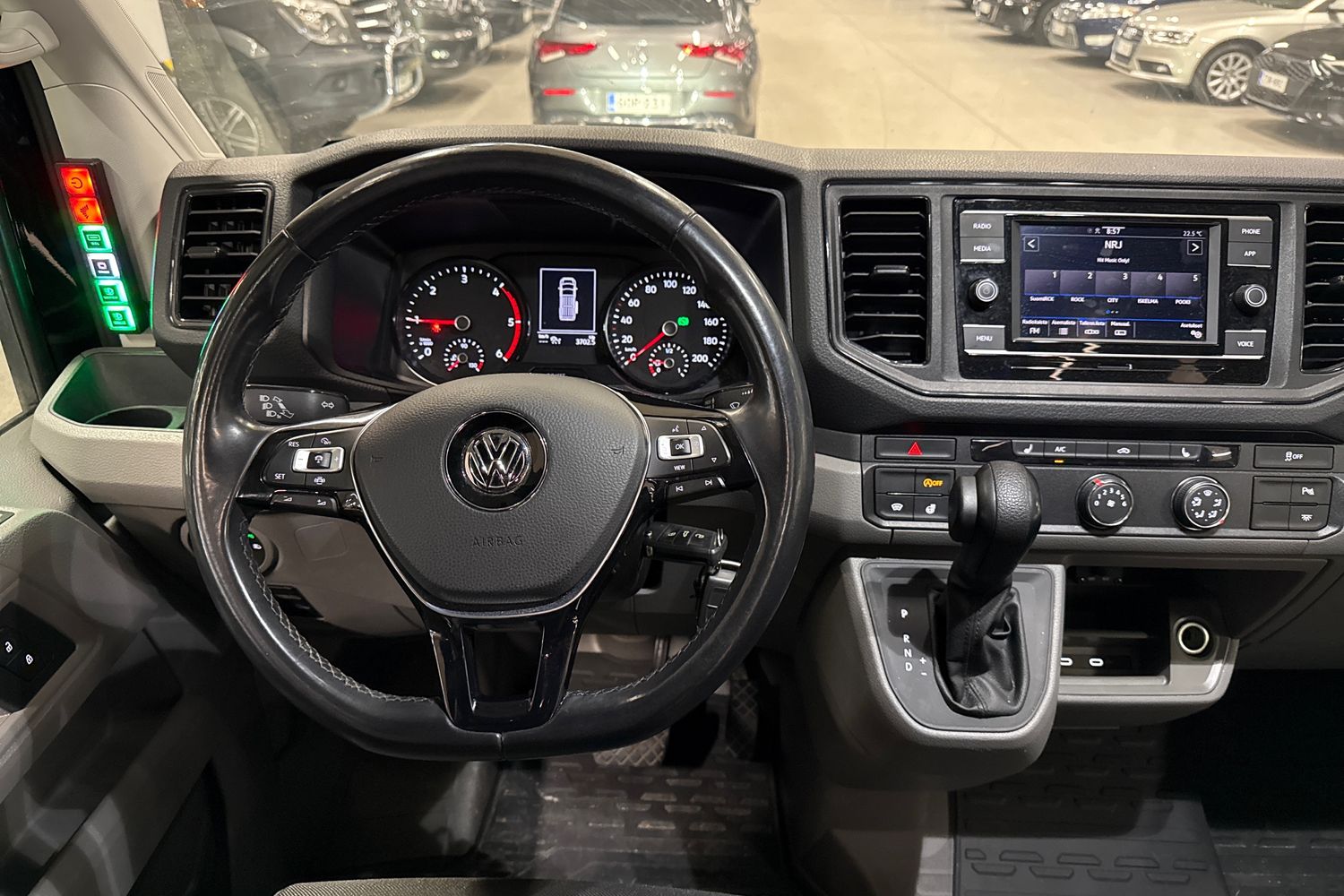 Volkswagen Crafter 2024, photo 6/11