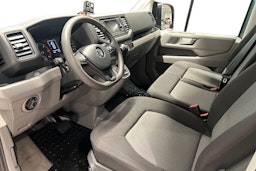 met. harmaa Volkswagen Crafter 2024 kuva 8.