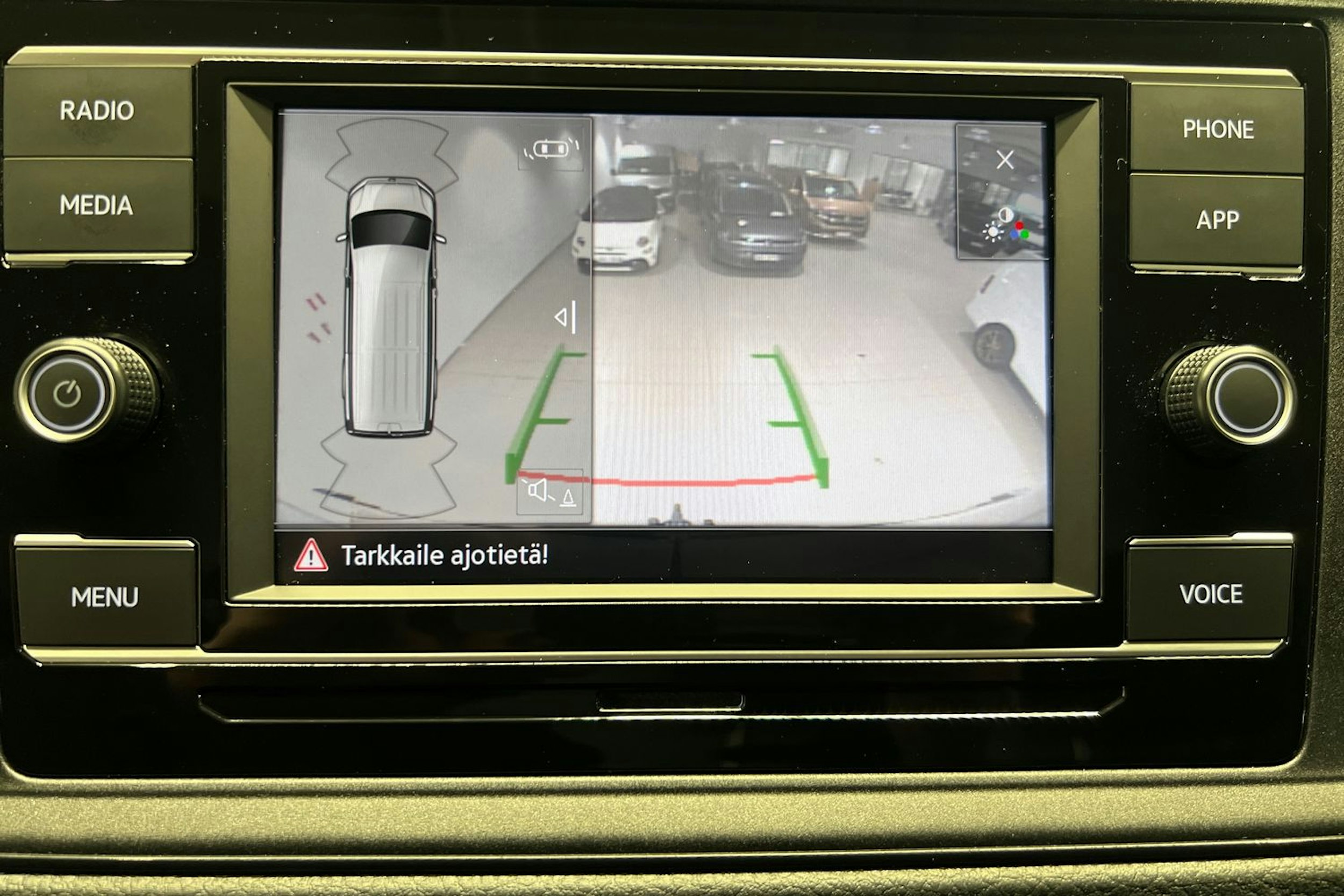 met. harmaa Volkswagen Crafter 2024 kuva 18.