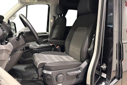Musta Volkswagen Crafter 2024 kuva 11.
