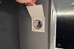 Musta Volkswagen Crafter 2024 kuva 28.