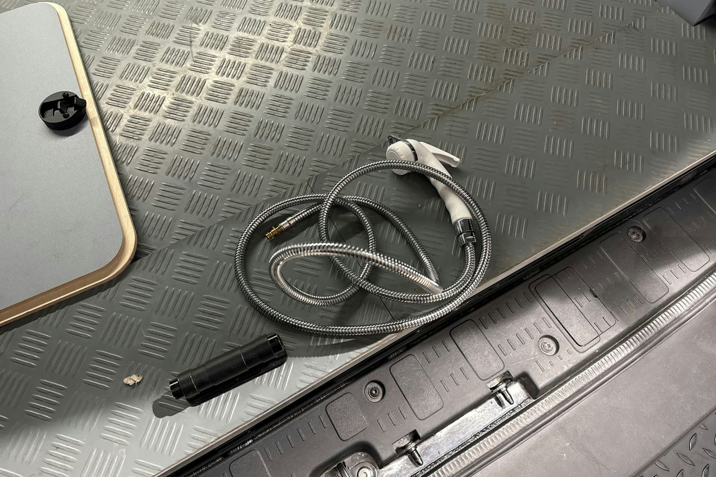 Musta Volkswagen Crafter 2024 kuva 29.