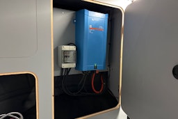 Musta Volkswagen Crafter 2024 kuva 32.