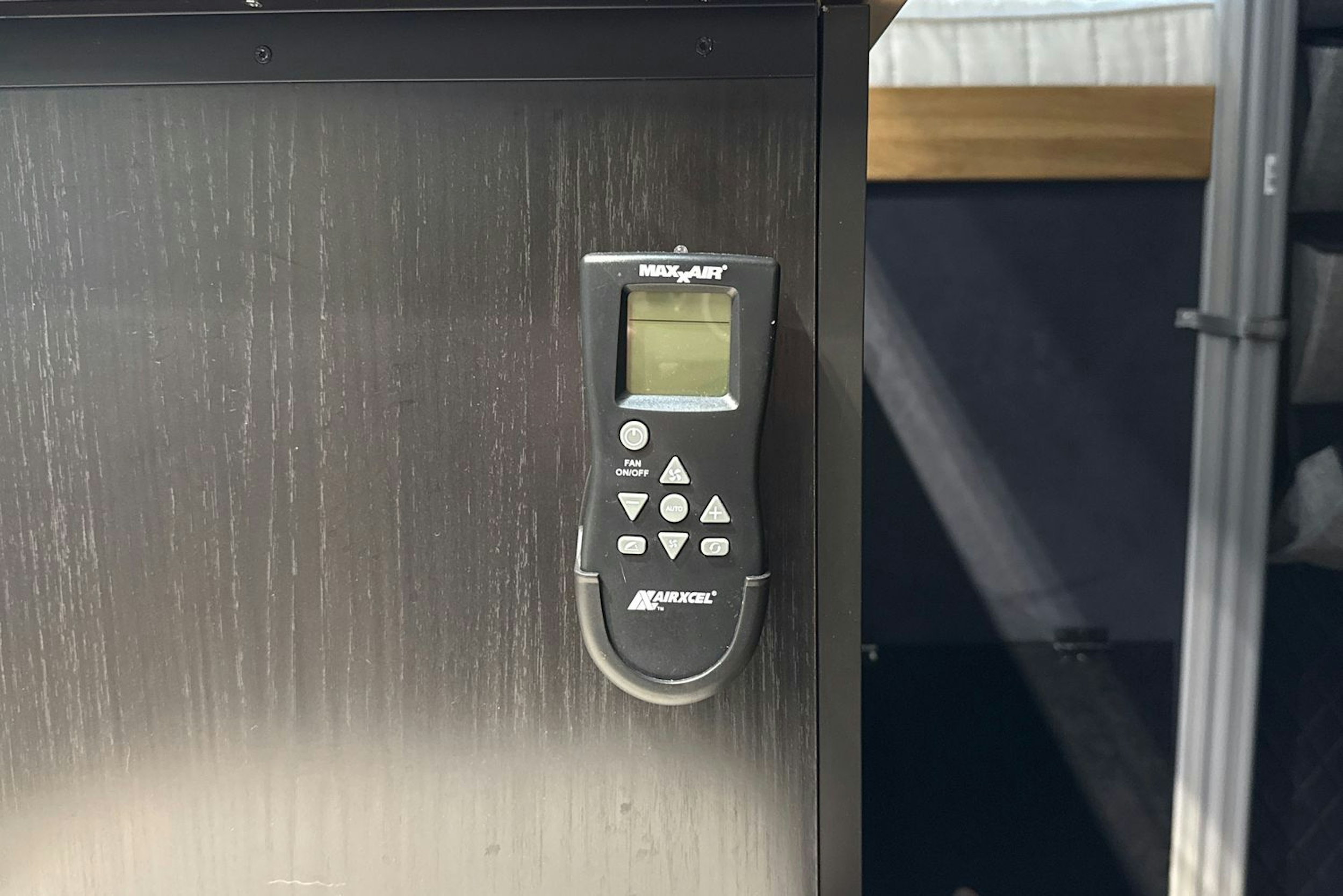 Musta Volkswagen Crafter 2024 kuva 36.