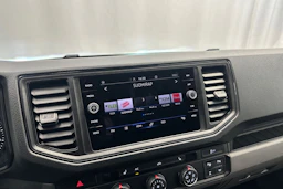 musta Volkswagen Crafter 2024 kuva 14.