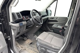 musta Volkswagen Crafter 2024 kuva 3.