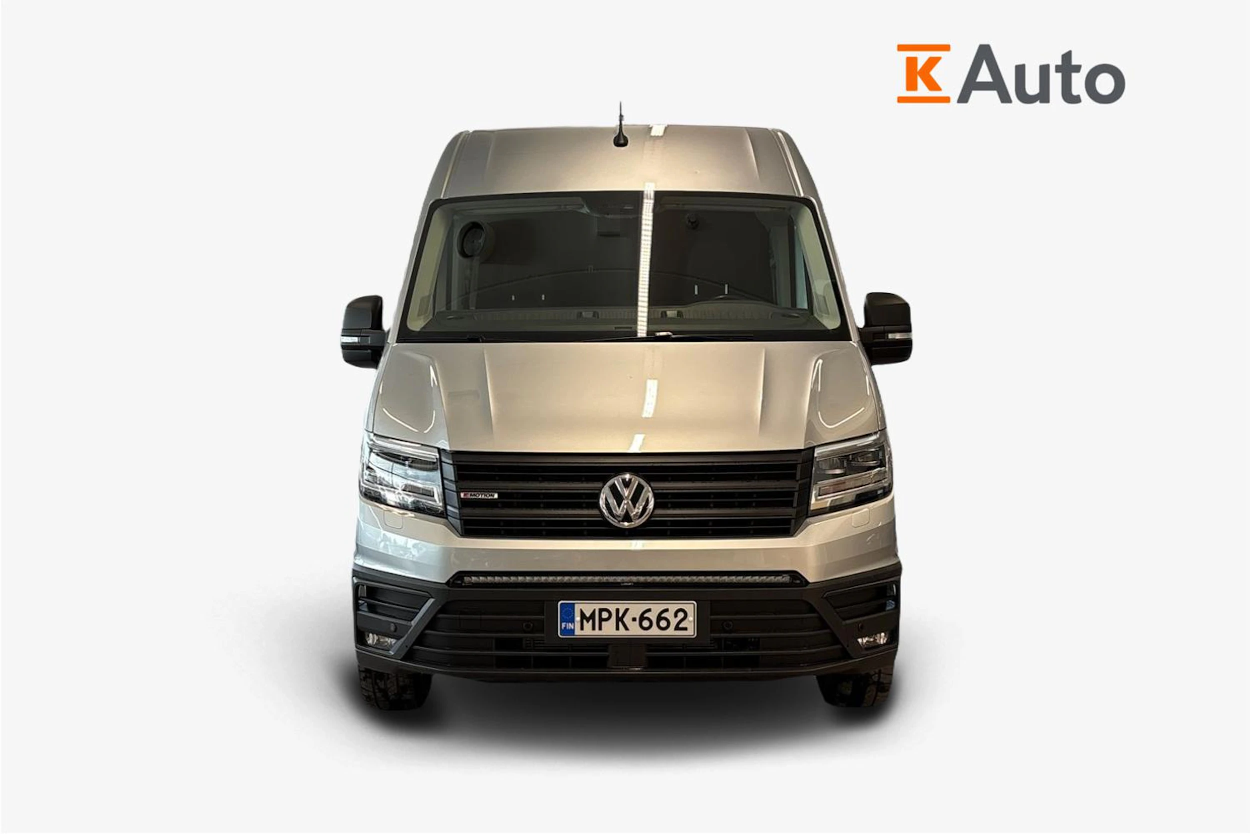 met. harmaa Volkswagen Crafter 2024 kuva 8.