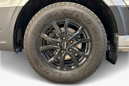 met. harmaa Volkswagen Crafter 2024 kuva 15.