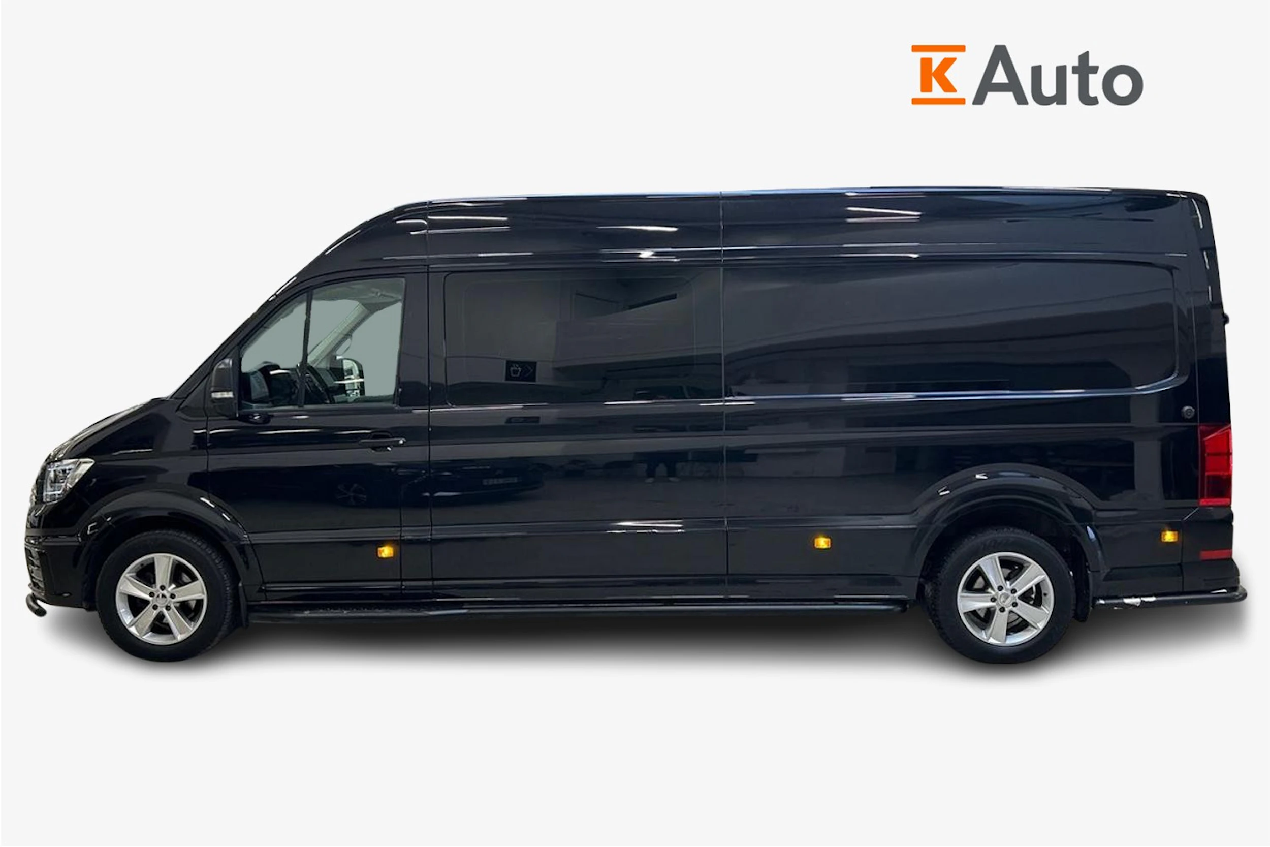 musta Volkswagen Crafter 2024 kuva 7.